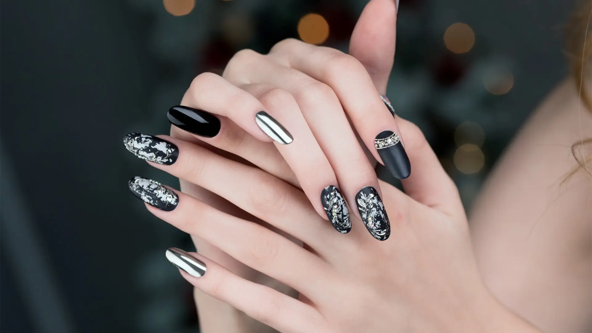 Karşıyaka Protez Tırnak